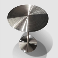 Table en acier inoxydable de style industriel pour café, salon