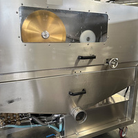 Machine commerciale entièrement automatique pour l'écaillage et l'ouverture dorsale du poisson