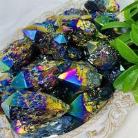 Offre Spéciale de haute qualité naturel arc-en-ciel aura brute points de quartz sculptures guérison coloré grappe de cristal de titane pour la décoration