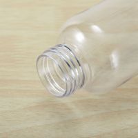 Bouteille d'eau de sport de 500ml Bouteille d'eau de gymnastique en plastique sans BPA, bouteille d'eau potable avec sangle de transport