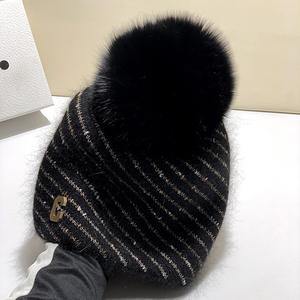 Femmes Angora cachemire doré Lurex paillettes mélange métal logo tricoté chapeau avec grande vraie <span class=keywords><strong>fourrure</strong></span> de renard boule <span class=keywords><strong>pompon</strong></span> - Product Image 4