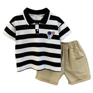 Grosir set pakaian setelan kaus katun musim panas bergaris setelan baju anak laki-laki musim panas