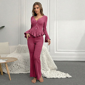 <span class=keywords><strong>Pigiama</strong></span> da Donna di Lusso Autunnale con Scollo a V in Raso Elasticizzato, Cardigan con Vita Elastica, Maniche Lunghe a Sbuffo e Pantaloni - Product Image 2