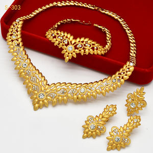 Dubai kalung untuk wanita Set Afrika pengantin perhiasan pernikahan Set wanita Saudi kalung gelang anting cincin 4pcs Set - Product Image 1