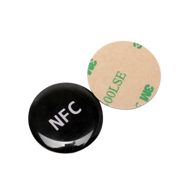 Customized Programmable Social Round Anti-metal  Rfid Smart Tag Ntag213/ntag215/ntag216 Nfc Tag / Label / Sticker