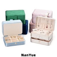 Boîtes à bijoux de voyage en velours en gros, étui portable pour organiser les bijoux, boîte de rangement multicouche pour bagues, boucles d'oreilles et colliers, logo personnalisé