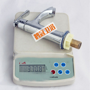 Grifo monomando de cobre para lavabo Seven Wolves, con válvula de cerámica y montaje en cubierta - Product Image 4