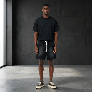 Pantalones Cortos de Algodón Grueso con Logotipo Personalizado OEM, Estilo Urbano para Hombre, con Gráficos de Diamantes de Imitación, Efecto Desgastado por el Sol, Bajo sin Rematar y Lavado Ácido - Product Image 2
