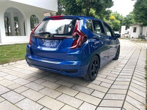 Honda Fit Comfort 2018 avec toit ouvrant |   1,5 L CVT automatique |   Offres d'expédition internationales fiables à fort potentiel de revente - Product Image 5