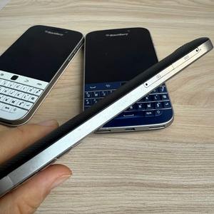 โทรศัพท์มือถือ Q20 4G หน้าจอ 3.5 นิ้ว กล้อง 8MP แรม 2GB แบตเตอรี่ 2515mAh หน้าจอ IPS LCD สมาร์ทโฟนแท้ ปลดล็อคแล้ว รุ่น Q20(CLASSIC) - Product Image 6