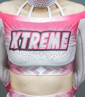Uniforme de cheerleading en tissu mesh mystique à sublimation, design personnalisé OEM, rose, avec cristaux AB, pour filles adultes, entraînement, tenue d'équipe de cheerleading