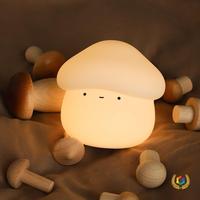 Lampe en silicone en forme de champignon, dessin animé, alimentée par USB avec minuterie et variateur d'intensité, idéale comme veilleuse de chevet ou lampe d'allaitement douce pour bébés