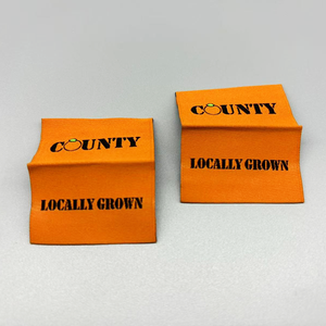 Étiquettes de vêtements personnalisables avec logo coloré - Product Image 3