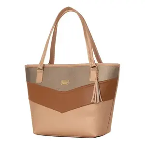 Bolso Tote para Mujer Fana Carola M3839, Cuero Color Oro Rosa con Cierre de Cremallera, Diseño Elegante para Uso Diario - Product Image 3