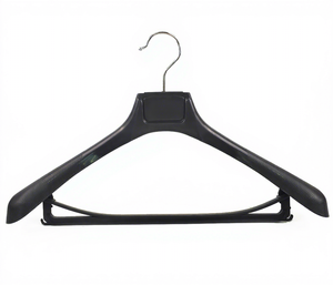 Nouvel arrivage : <span class=keywords><strong>Cintre</strong></span> en plastique à épaules larges pour pantalons, manteaux et costumes pour hommes, idéal pour l'hôtellerie - Product Image 1