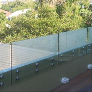 Parche de hierro personalizado moderno, barandillas de vidrio, pasamanos y balaustradas para villas, suministro directo de fábrica de Foshan - Product Image 6