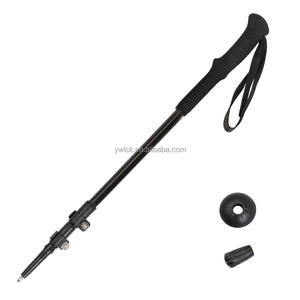 Bastón <span class=keywords><strong>de</strong></span> <span class=keywords><strong>Trekking</strong></span> Telescópico Ligero <span class=keywords><strong>de</strong></span> Fibra <span class=keywords><strong>de</strong></span> Carbono con Bloqueo Rápido Externo <span class=keywords><strong>de</strong></span> EVA, Ajustable <span class=keywords><strong>de</strong></span> 63-135 cm para Senderismo, Escalada y Caminata Nórdica - Product Image 1