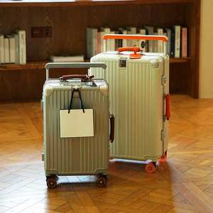 <span class=keywords><strong>Maleta</strong></span> de Viaje con Ruedas, Gran Capacidad, Estructura de Aluminio, Transparente, con Ruedas de Patinaje Coloridas y Asa Cómoda, Venta Caliente de Fábrica - Product Image 4