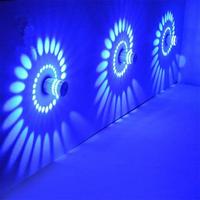 Lampe murale LED de luxe moderne à projection mini spirale artistique argentée arc-en-ciel pour plafond et mur, décoration d'hôtel, IP45, télécommande