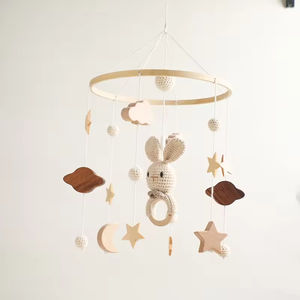 Juguete Musical Colgante Hecho a Mano para <span class=keywords><strong>Cuna</strong></span> <span class=keywords><strong>de</strong></span> Bebé, Móvil con Tema <span class=keywords><strong>de</strong></span> Astronauta, Campana <span class=keywords><strong>de</strong></span> Cama <span class=keywords><strong>de</strong></span> Madera y Fieltro - Product Image 4