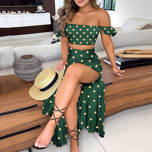 Ensemble deux pièces grande taille à imprimé floral, haut court épaules dénudées et jupe longue fendue, pour femme, tenue de plage assortie - Product Image 4