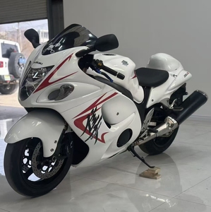 Suzuki <span class=keywords><strong>Hayabusa</strong></span> 1300 : 190 CV, 1340 cm³, 4 cylindres en ligne, moto sportive, voitures et motos de sport d'occasion - Product Image 2