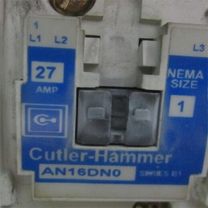 เบรกเกอร์วงจร Cutler-Hammer AN16DN0 27 แอมป์ ขนาด Nema 1 สำหรับใช้งานกับสวิตช์ - Product Image 1