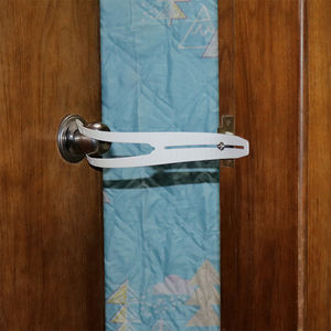 Chiavistello per porta per gatti chiusura per porta per animali domestici chiusura per porta con cinturino regolabile per gatti o animali domestici facile ingresso gatti e mantiene i cani all'aperto - Product Image 6