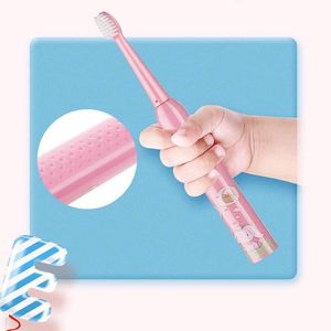 Brosse à dents pour enfants en plastique écologique à poils souples avec manche à motif de dessin animé, brosse à dents et dentifrice tout-en-un pour bébés - Product Image 4