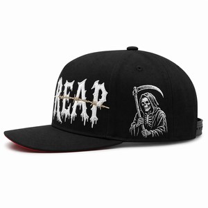 Casquette Snapback Personnalisée Grim Reaper Broderie 3D Noire à Visière Plate et Bord Inférieur Rouge, Casquette OEM Gothique Scythe Streetwear - Product Image 2