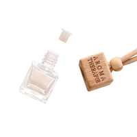 Offre Spéciale noir couleur 8ml bouteille carrée parfum de voiture vide prix de gros logo personnalisé bouteille diffuseur de voiture