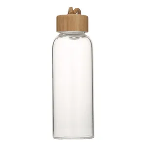 زجاجات مياه من البورسليكات JM LFGB ROHS زجاجة ماء رياضية خالية من BPA 700 مل زجاجات للمشروبات مزودة بغطاء شعار مخصص