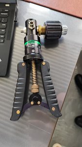 Good Price Beamex PGC Calibration Pump -0.95 -35 bar (-13.7 -510 Psi) Pump Only - Product Image 4