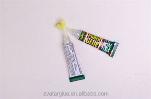 غراء سيانوكريليت من المادة الخام الرئيسية للخشب البلاستيكي 12 بإبرة سائلة - Product Image 3