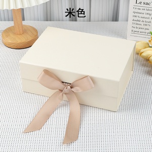 China Manufacturing Paper Gift Boxes Black Rigid Gift Box Manufacturer Foldable Gift Box Packaging Foldable Prufum Gift Box - Product Image 5