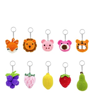 Llaveros de fresa, caqui, maní, manzana, naranja, tigre y león, accesorios de lana tejida, venta al por mayor - Product Image 1