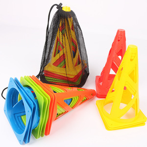 Cono de Entrenamiento de Fútbol de 9 Pulgadas (23 cm), Suave y Duradero, Cubo Hueco para Obstáculos, Equipo Resistente al Viento para Entrenamiento - Product Image 5