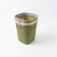 Poubelle en plastique à bandes verticales creuses, poubelle imitation rotin avec anneau de transport pour la maison, la salle de bain, la cuisine