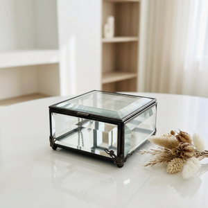 Boîte à bijoux et organisateur de bibelots en verre biseauté carré, décorative, de luxe moderne, fabriquée par des fabricants - Product Image 2