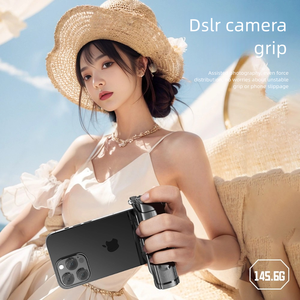 ขนาดพกพา |   ด้ามจับกล้อง DSLR+360 °   การหมุนได้+ช่องเสียบอุปกรณ์เสริม+รีโมทซูม |   Type-C ป๊อปอัพแบบกดครั้งเดียว |   ไม้เซลฟี่ขนาดเล็ก |   สำหรับการถ่ายทอดสด/ภาพถ่าย/วิดีโอบล็อก - Product Image 4