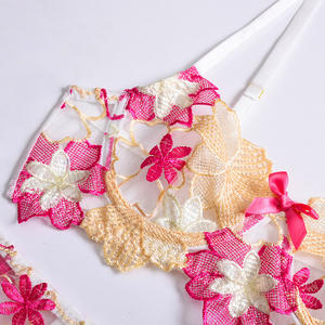 Beste Kwaliteit <span class=keywords><strong>3</strong></span>-delige Dames Sexy Lingerie Set Borduurwerk Kant Bloem Design Rugloos Ondergoed - Product Image 5