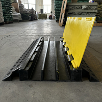 Rampe en caoutchouc robuste avec système de protection de câble Ams Système de gestion de câble protecteur de câble