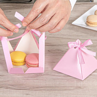 B545 Pyramid Favor Triangle Geschenk boxen Satin band Einweg Pink Paper board Candy Hochzeiten Partys Pyramid Shaped Food Box