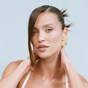 ยุโรปอเมริกันต่างหูทรงเรขาคณิต 18k ทองชุบไทเทเนียมเหล็กทรงสี่เหลี่ยมสำหรับผู้หญิงแฟชั่นเครื่องประดับ TE6858 G - Product Image 4