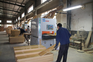 Standing Bamboo Wooden Bacon Meat Cutter <strong>Ham</strong> Stand Holder <strong>Ham</strong> Slicer with Non-slip Pad - Product Image 6