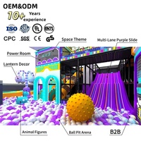 Équipement de terrain de jeux intérieur sur le thème de l'espace, toboggan multi-voies, piscine à balles, tube spiralé |   OEM&ODM FEC