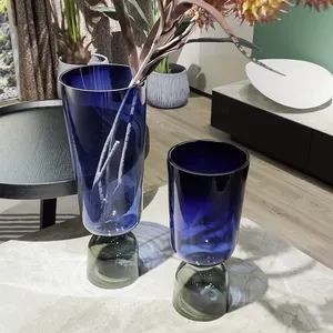 Vente en gros grand vase moderne en verre épais bleu cobalt pour décoration d'intérieur de mariage fleur