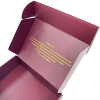 Boîte d'expédition en carton ondulé personnalisée pour vêtements, chaussettes, fourrures, emballage cadeau, matériaux recyclés, papier kraft, taille et couleur personnalisées