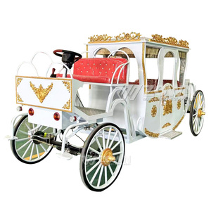 Calèche royale électrique blanche à motifs floraux dorés avec siège orné de diamants rouges pour mariage, visites de parcs et défilés - Product Image 1