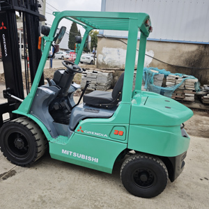 Montacargas Diésel Mitsubishi FD30 de 3 Toneladas y 3 Metros, Usado, Modelo 2023, 4x4, 1 Año de Garantía - Product Image 5